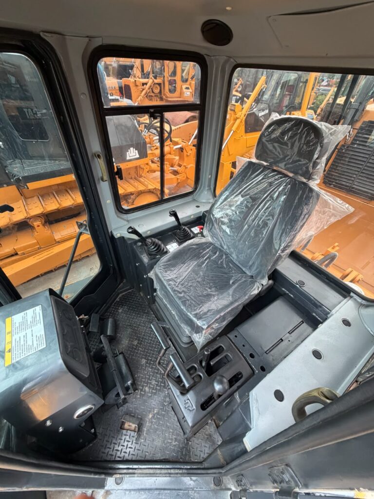 bulldozer shantui sd16 03