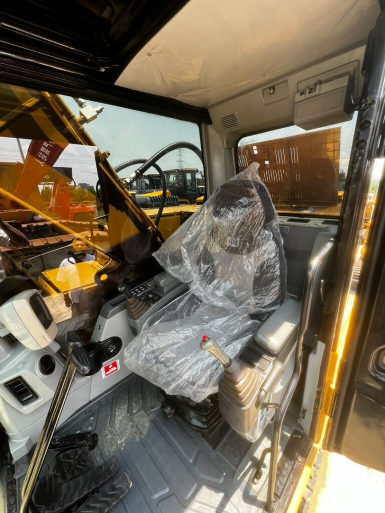 Excavadora Caterpillar 320C L