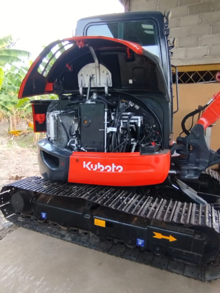 miniexcavadora kubota 05