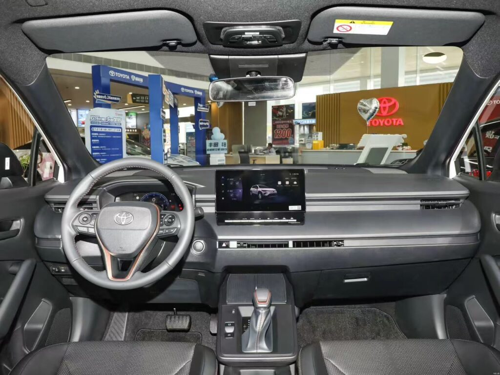 toyota corolla cross 2026 05